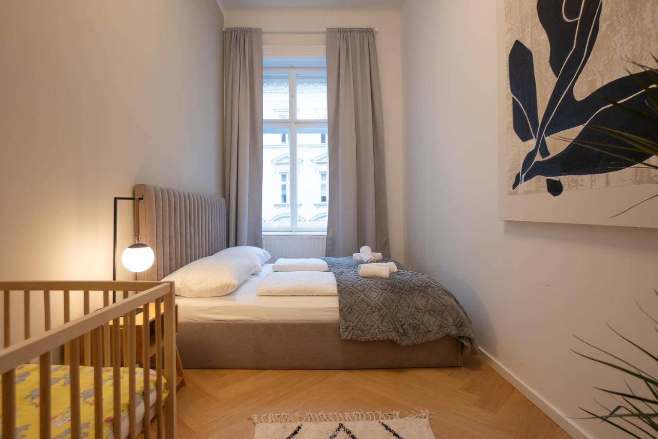Spacious 110М2 Flat In The City Center Wien Exterior foto