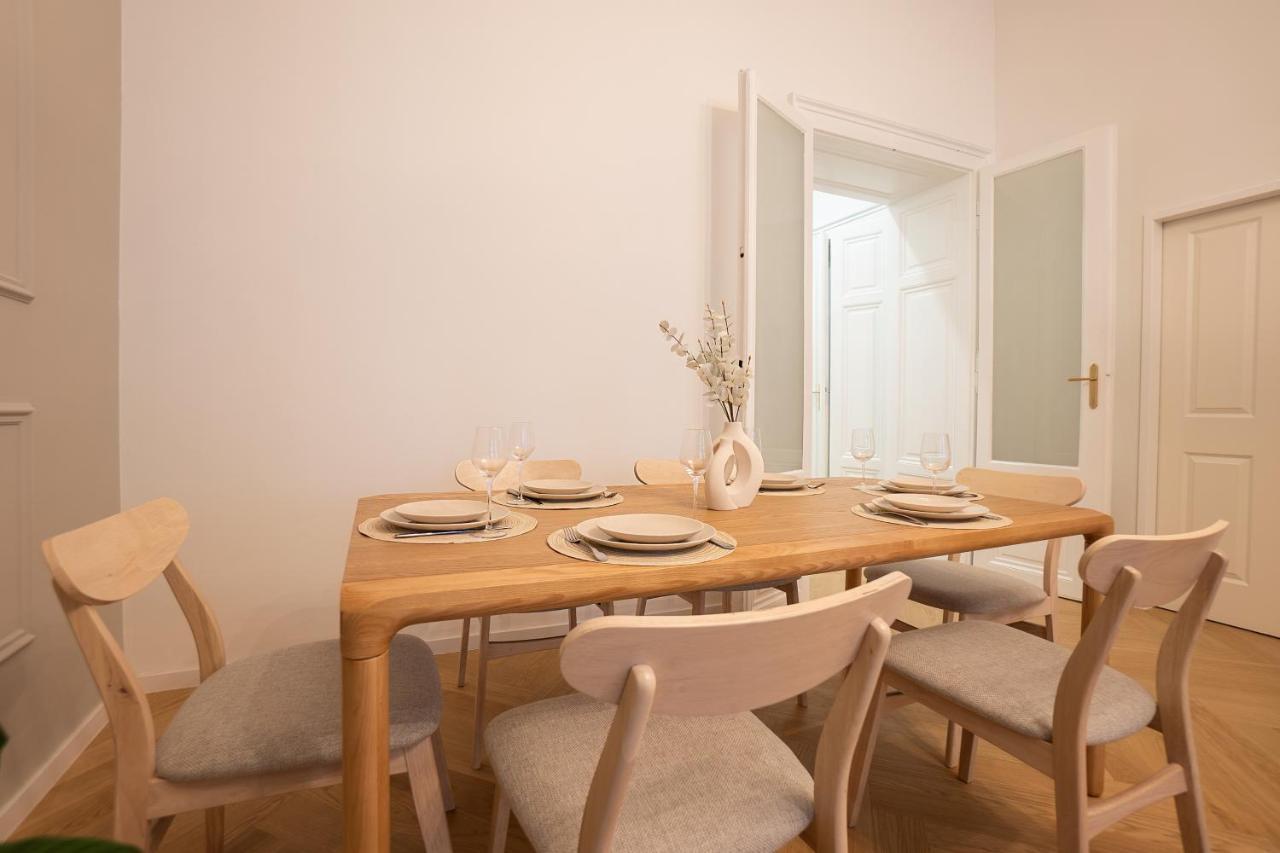 Spacious 110М2 Flat In The City Center Wien Exterior foto