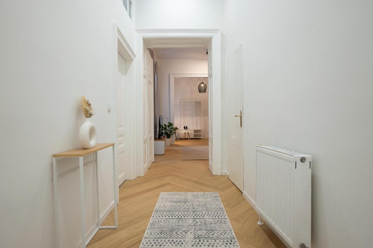 Spacious 110М2 Flat In The City Center Wien Exterior foto
