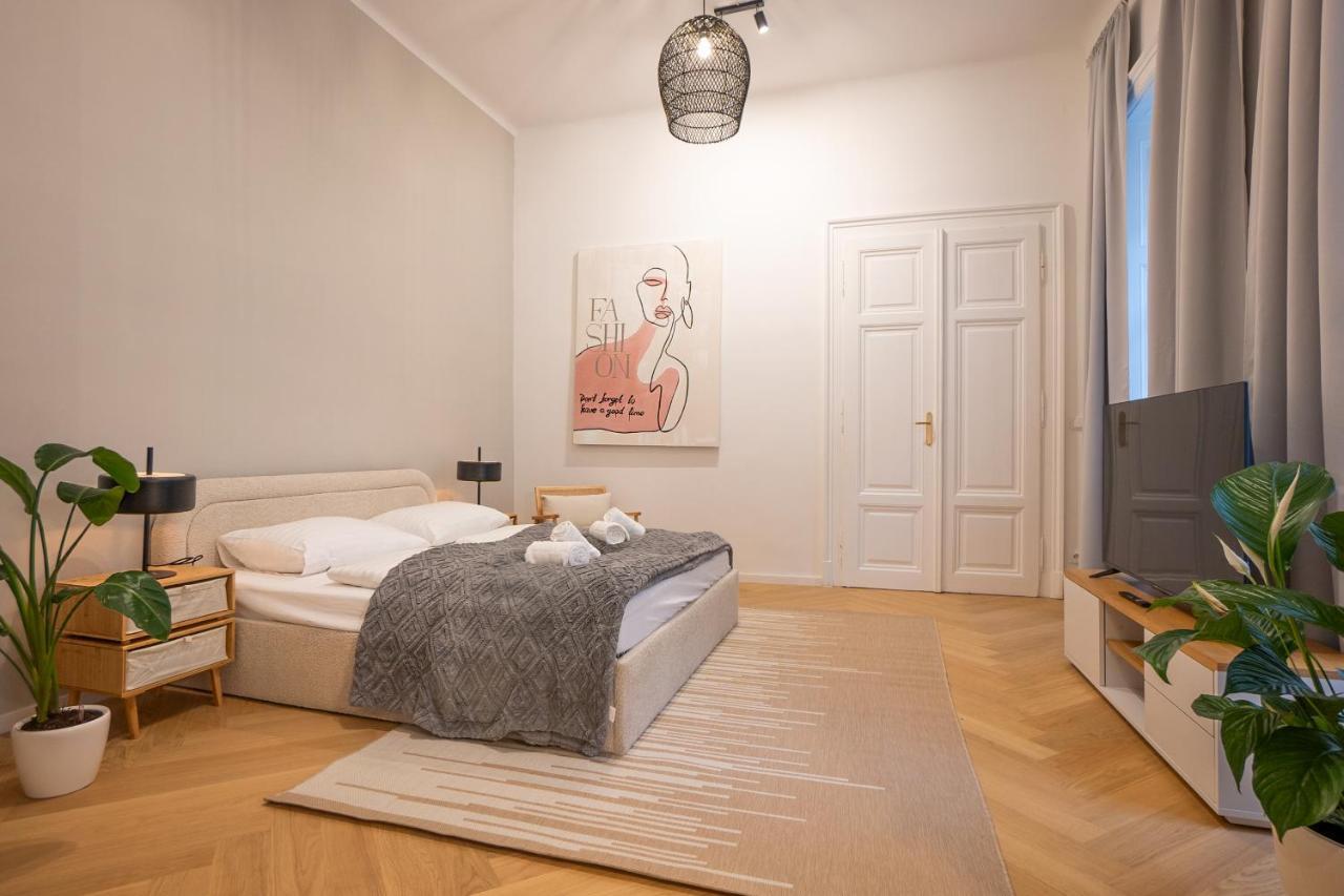 Spacious 110М2 Flat In The City Center Wien Exterior foto